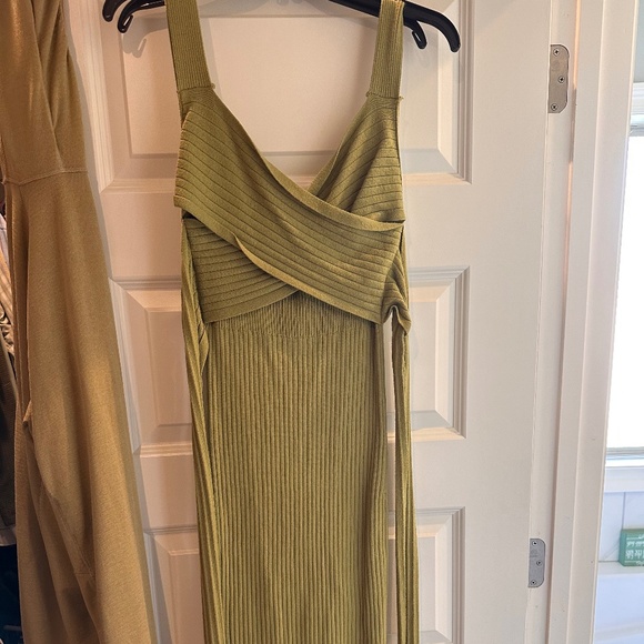 Rib knit maternity dress - Picture 1 of 2